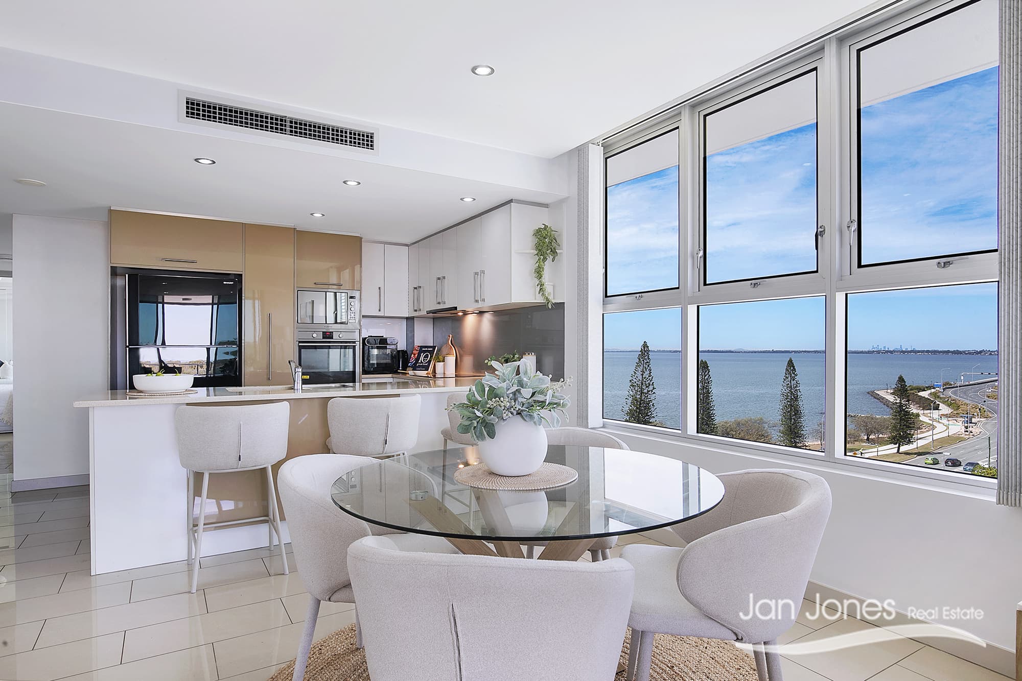 Unit 42/3 Angus St, Clontarf