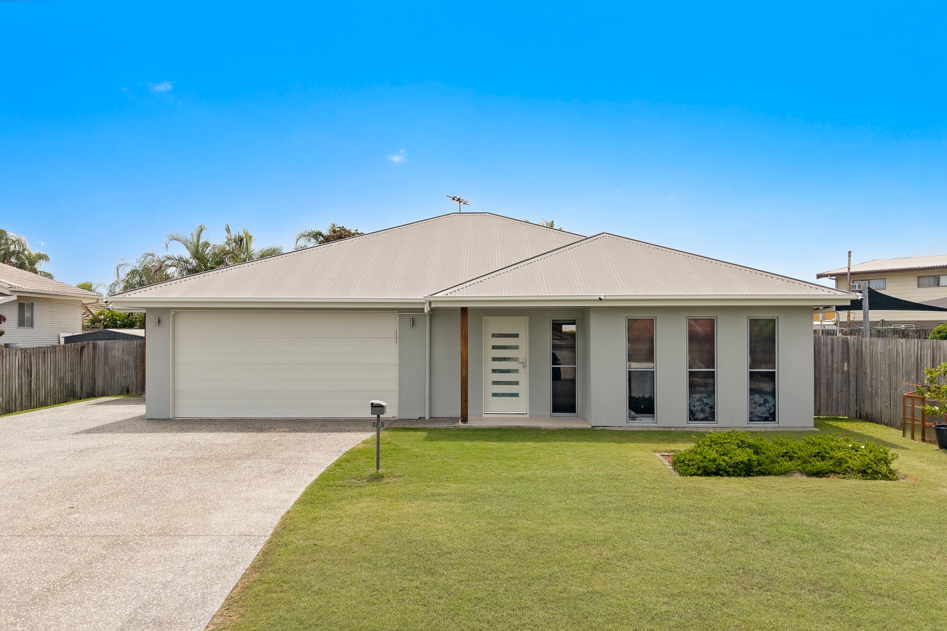 2A Holly Road, Victoria Point, Victoria Point — photo 1 of 5