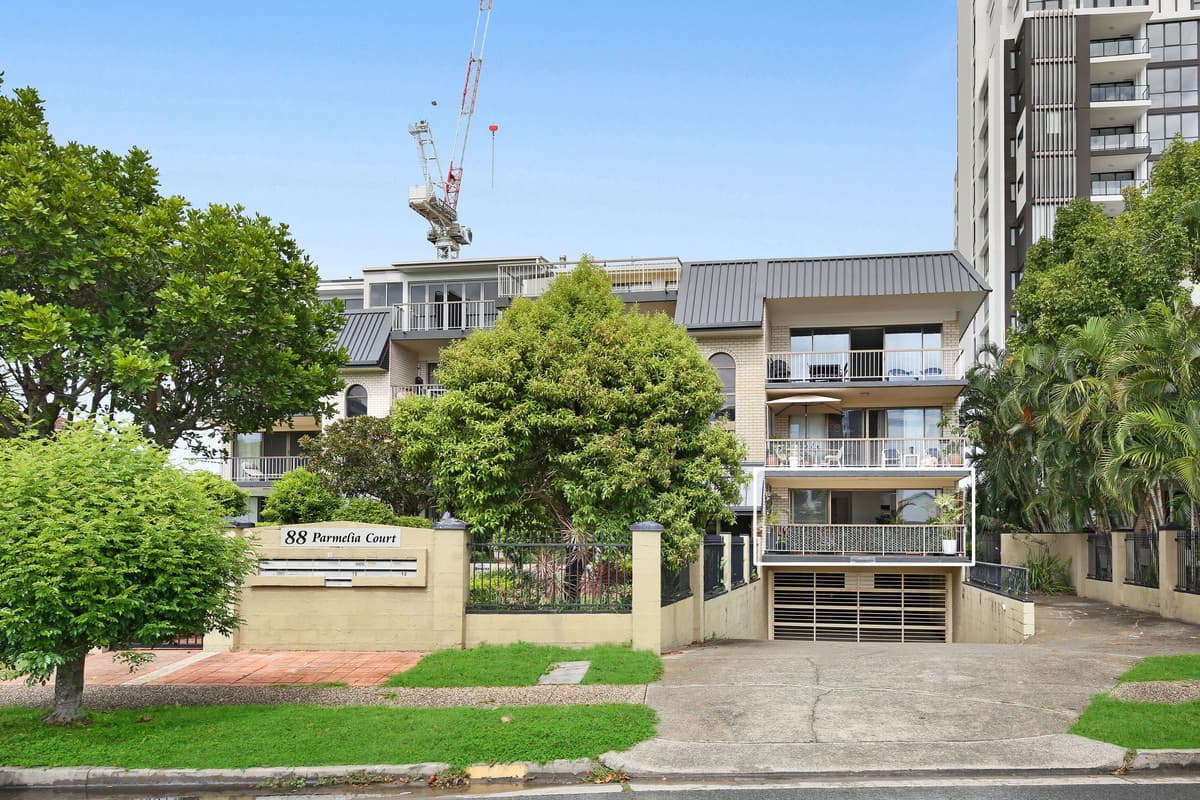 4/88 Stanhill Drive, Surfers Paradise, Surfers Paradise — photo 1 of 5