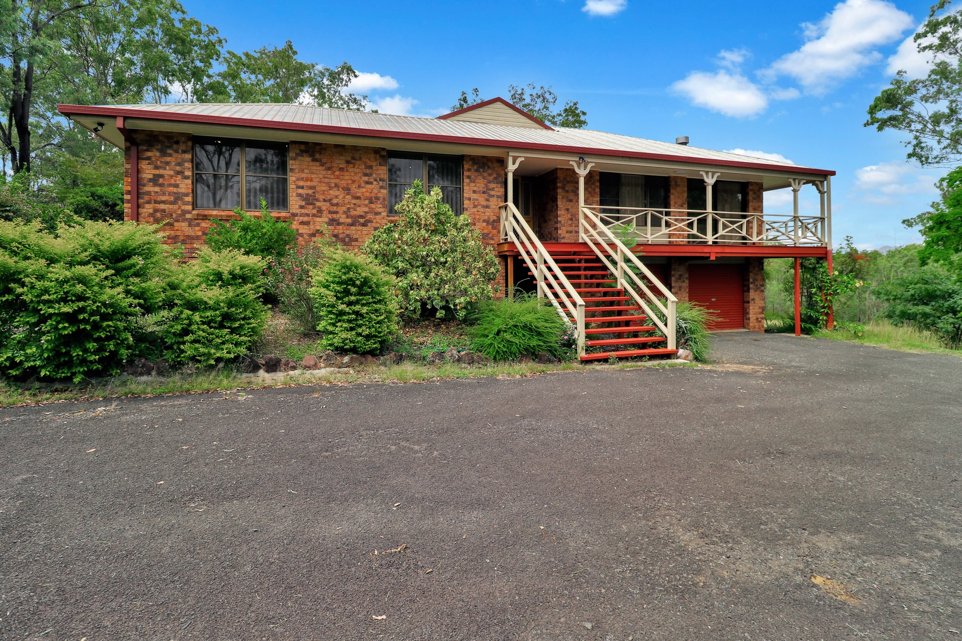 60-62 White Place, Kooralbyn — photo 1 of 5