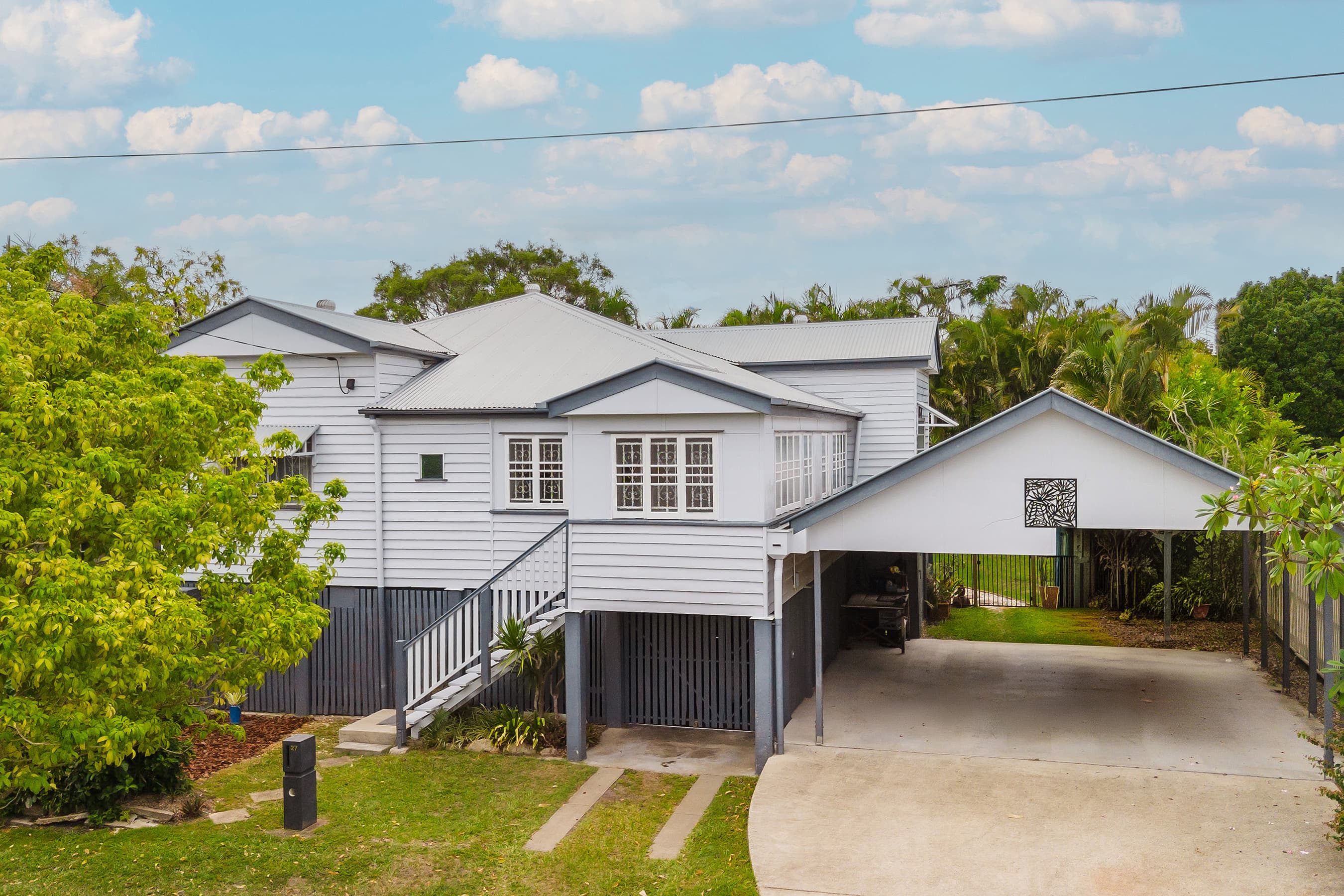 27 Goodall Street, Kedron, Kedron — photo 1 of 5