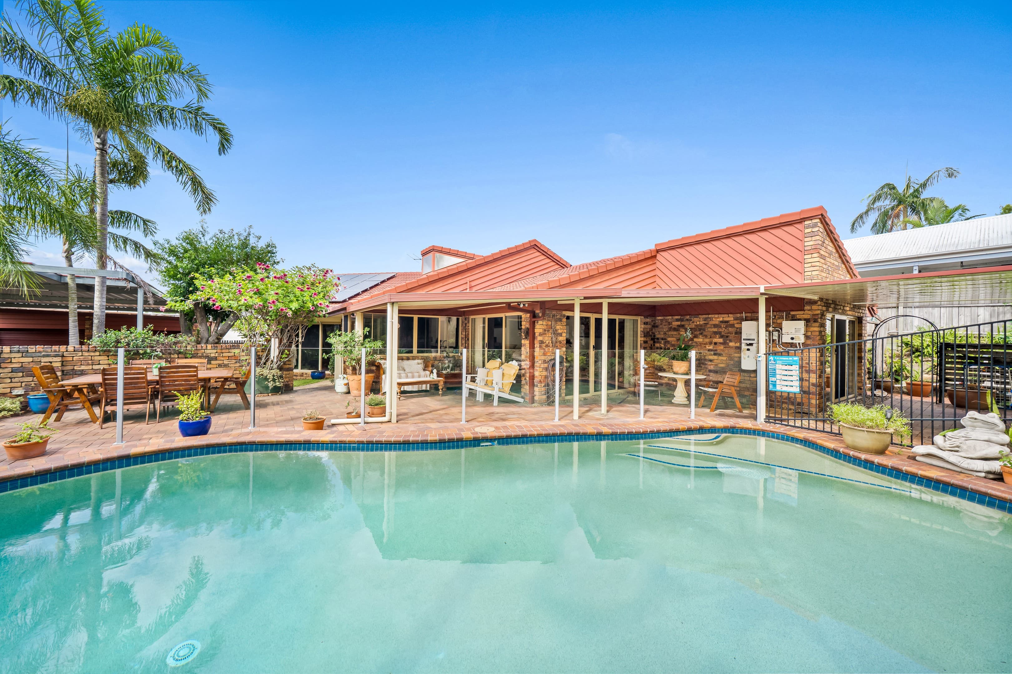 21 Verdelho Street, Eight Mile Plains - Image 1