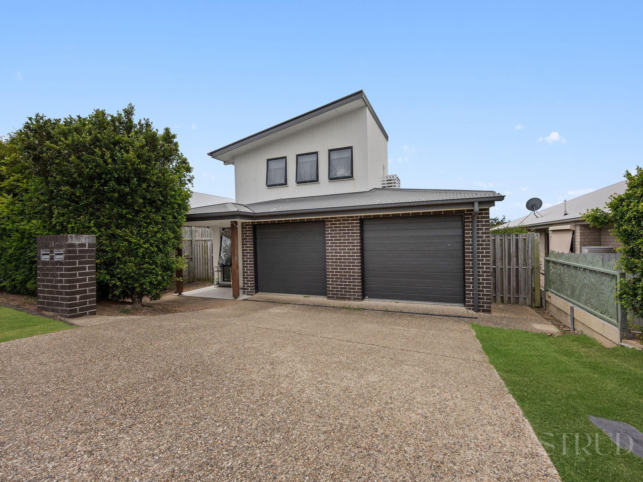 1 & 2/29 Inigo Way, Augustine Heights, Augustine Heights — photo 1 of 5