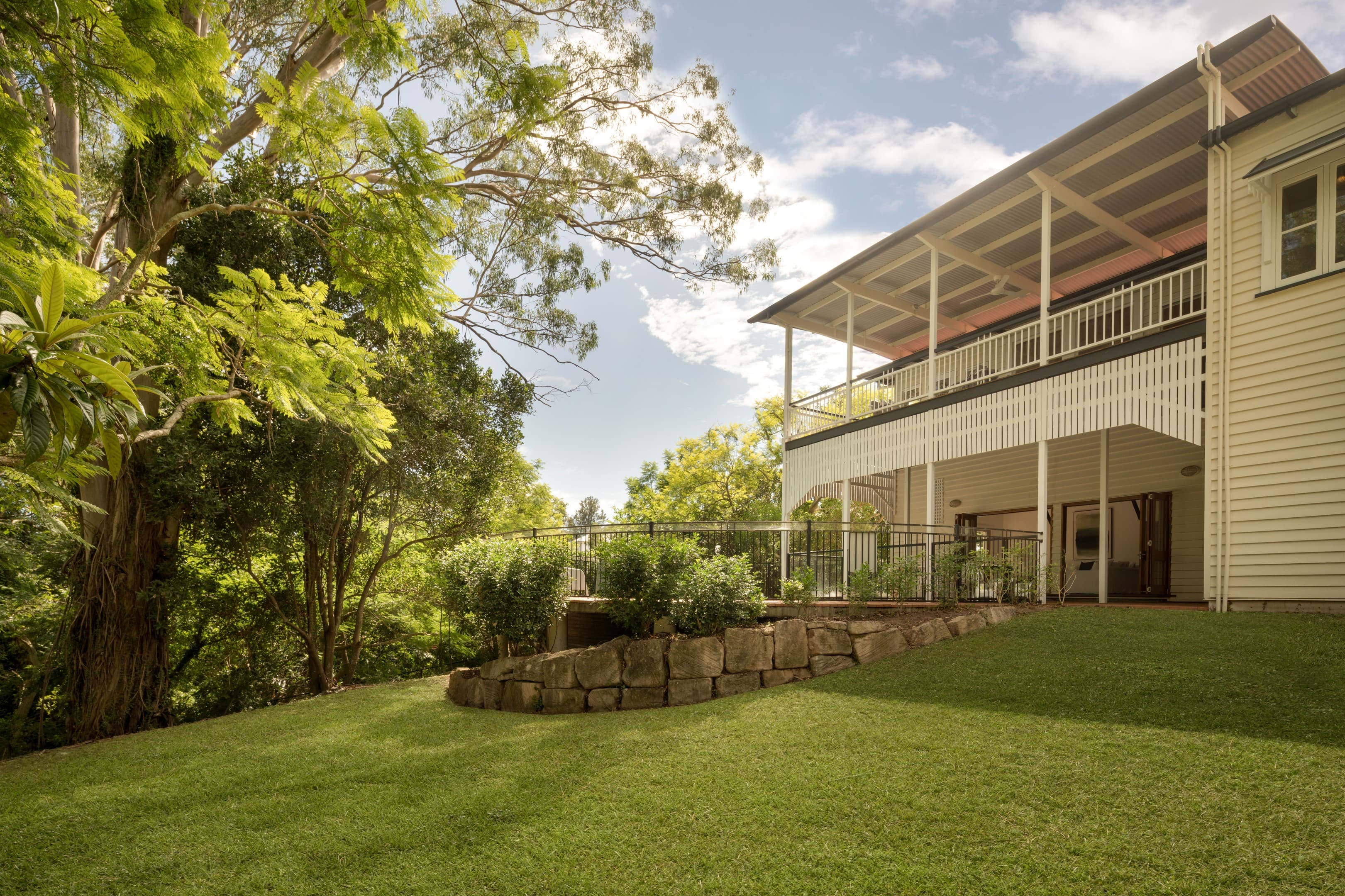 133 Simpsons Road, Bardon - Image 1