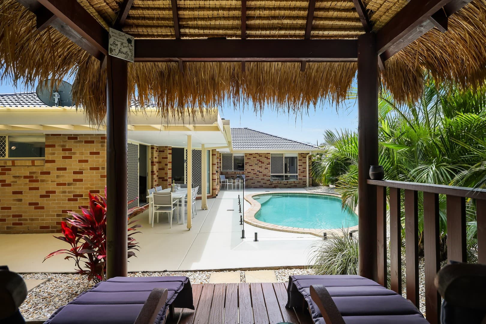 7 CONVERY CRESCENT, Highland Park - Image 1