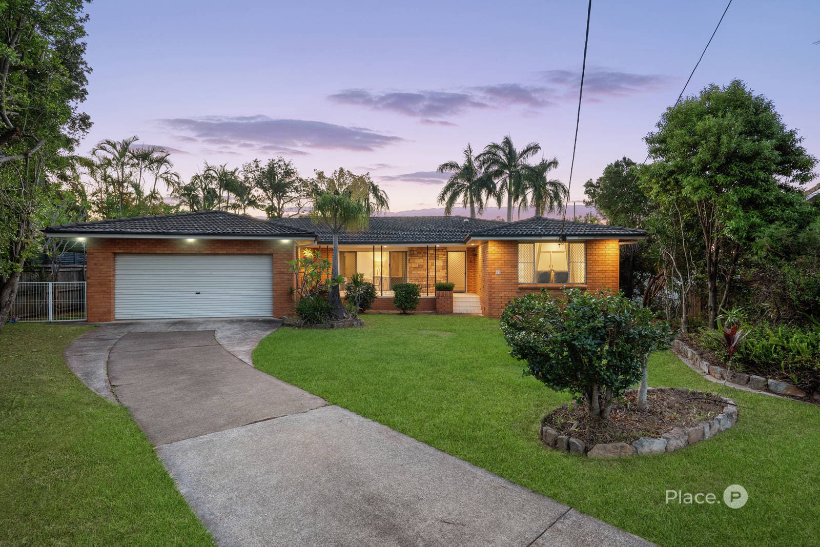55 Trudgian Street, Sunnybank - Image 1
