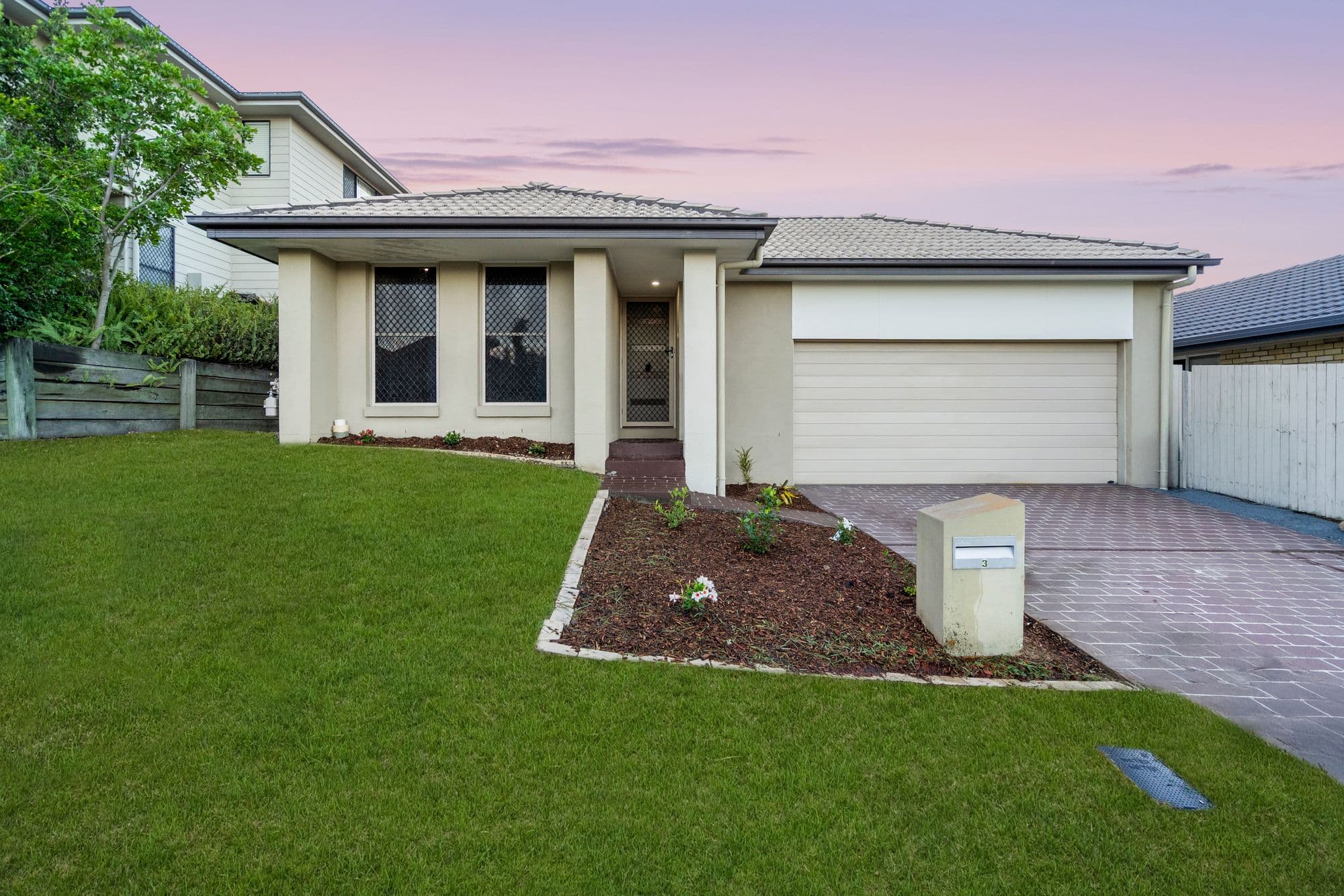 3 Grand Canyon Drive, Springfield Lakes, Springfield Lakes — photo 1 of 5