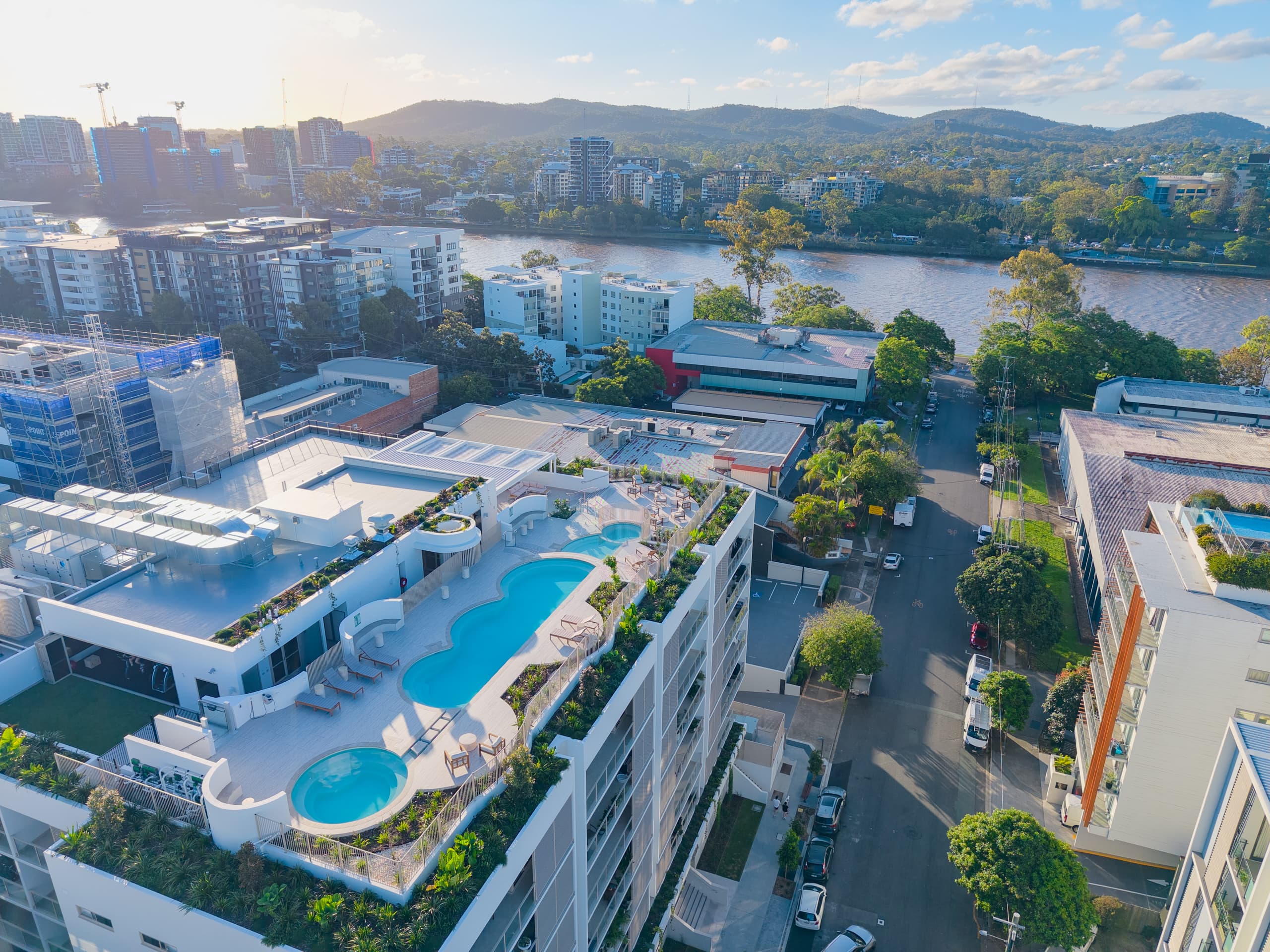 607/88 Victoria Street, West End - Image 1
