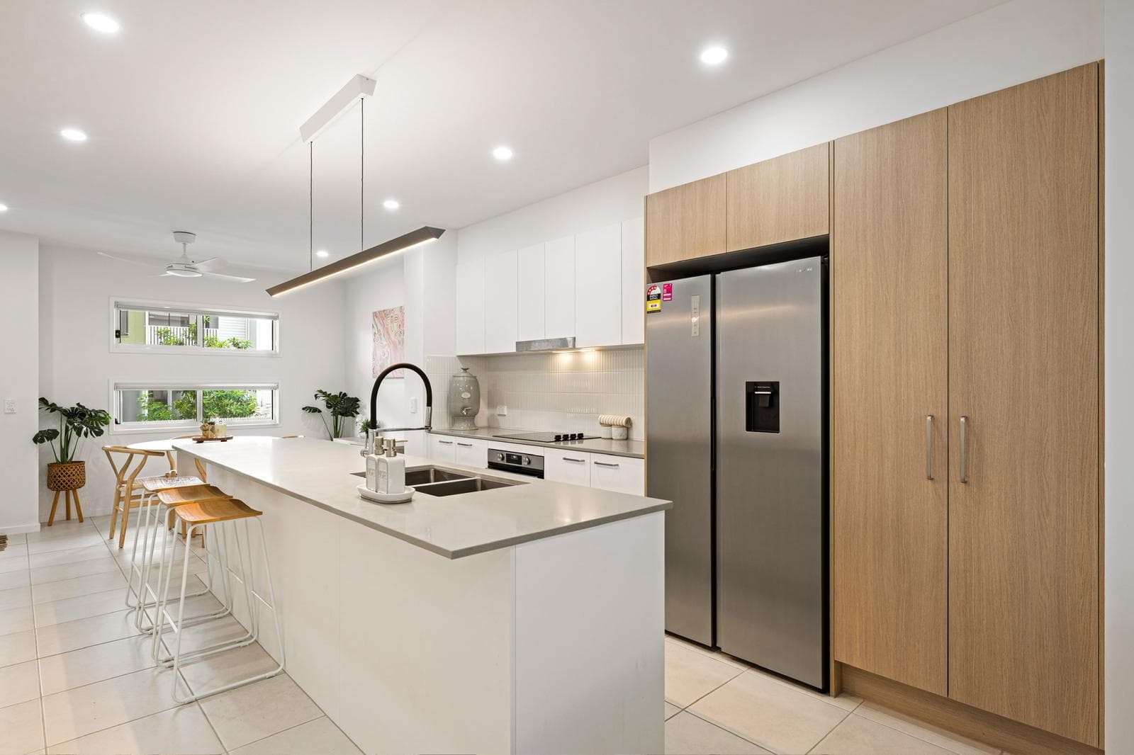 36 Clarence Way, Nirimba — photo 1 of 5