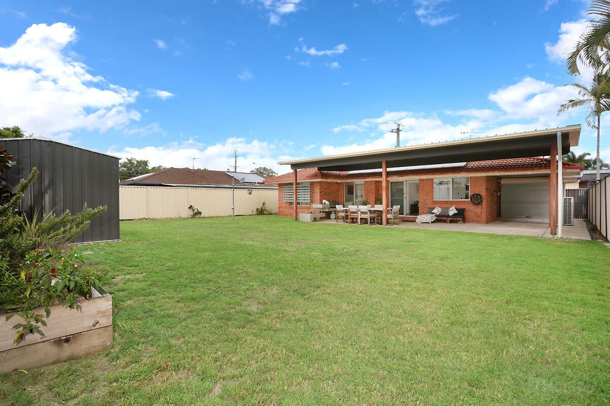 13 Hansford Road, Coombabah, Coombabah — photo 1 of 5