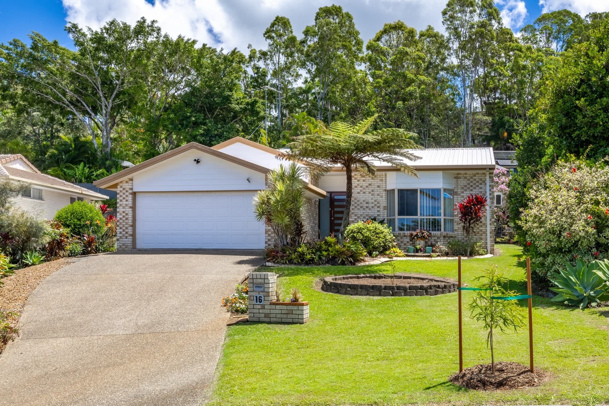 16 Buderim Pines Drive, Buderim, Buderim — photo 1 of 5