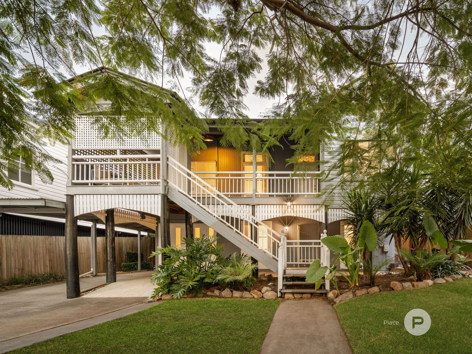 32 Beard Street, Auchenflower — photo 1 of 5