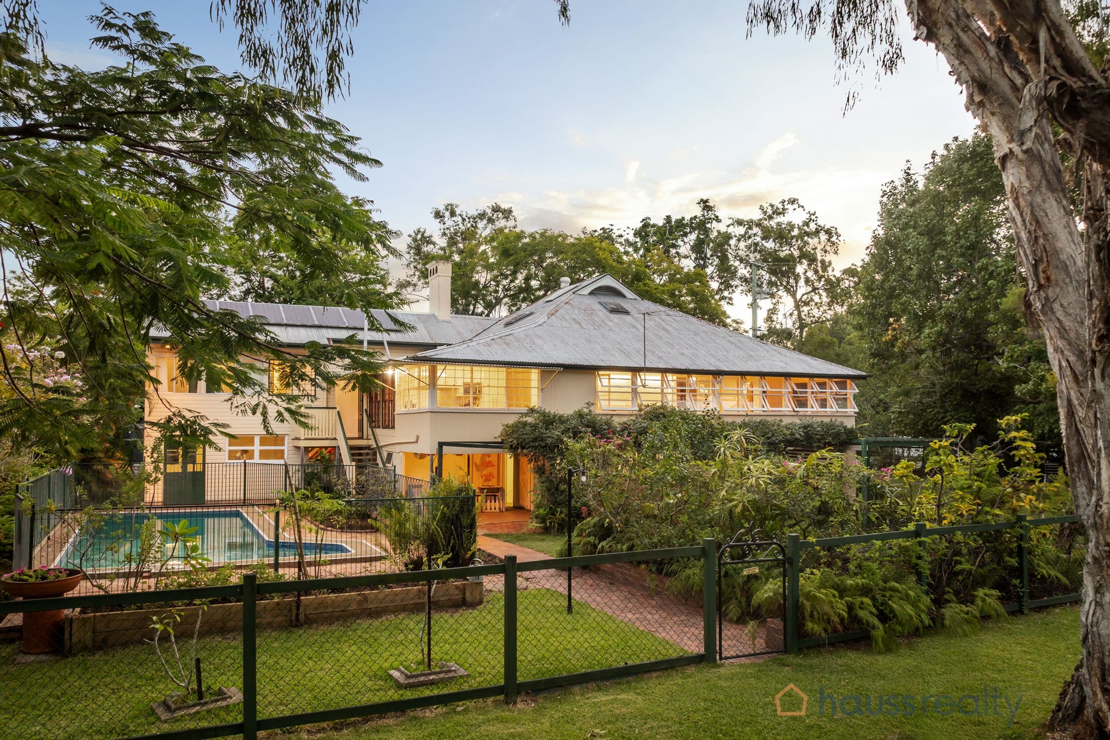 140 Laurel Avenue, Chelmer — photo 1 of 5