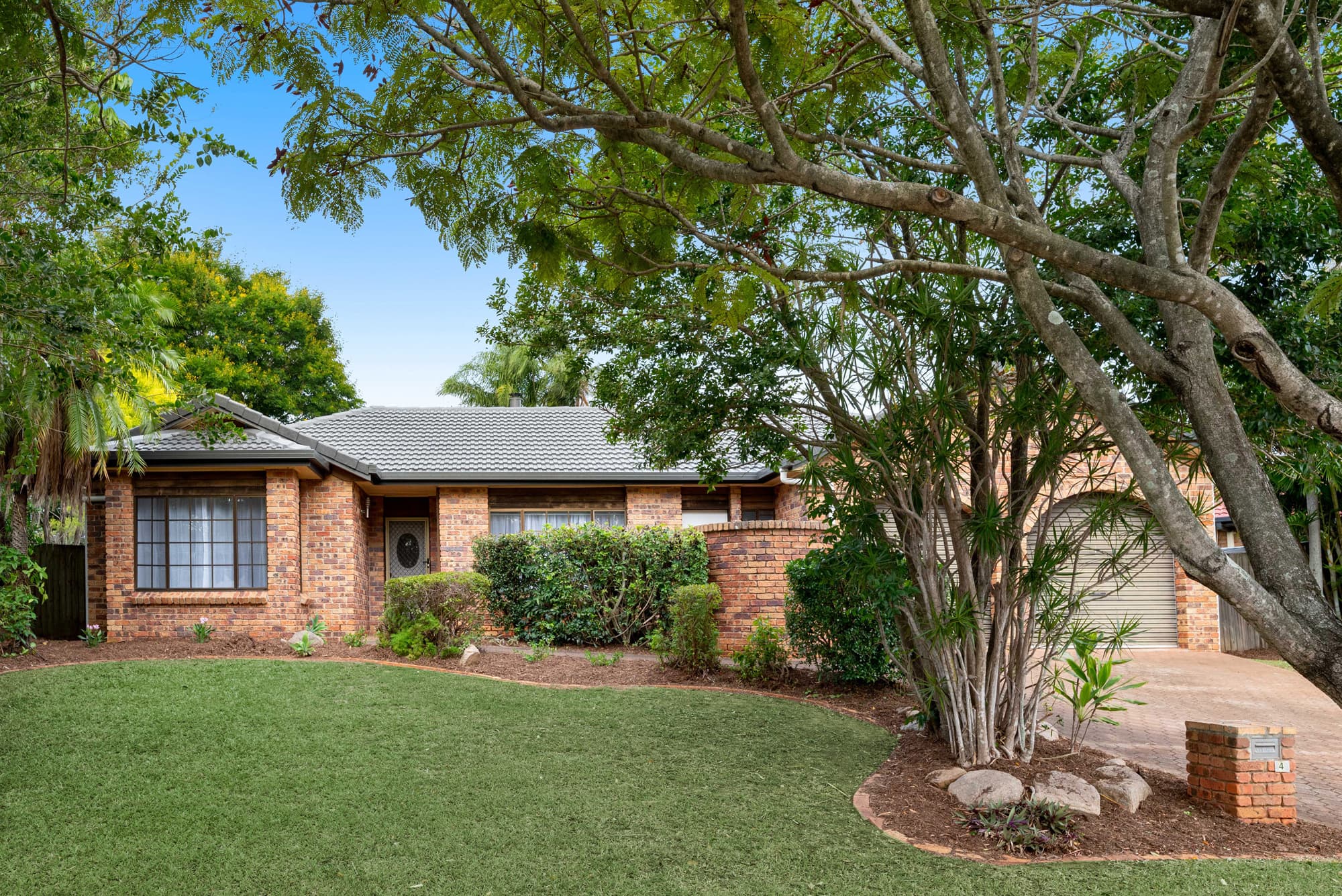 4 Springsure Street, Runcorn, Runcorn — photo 1 of 5