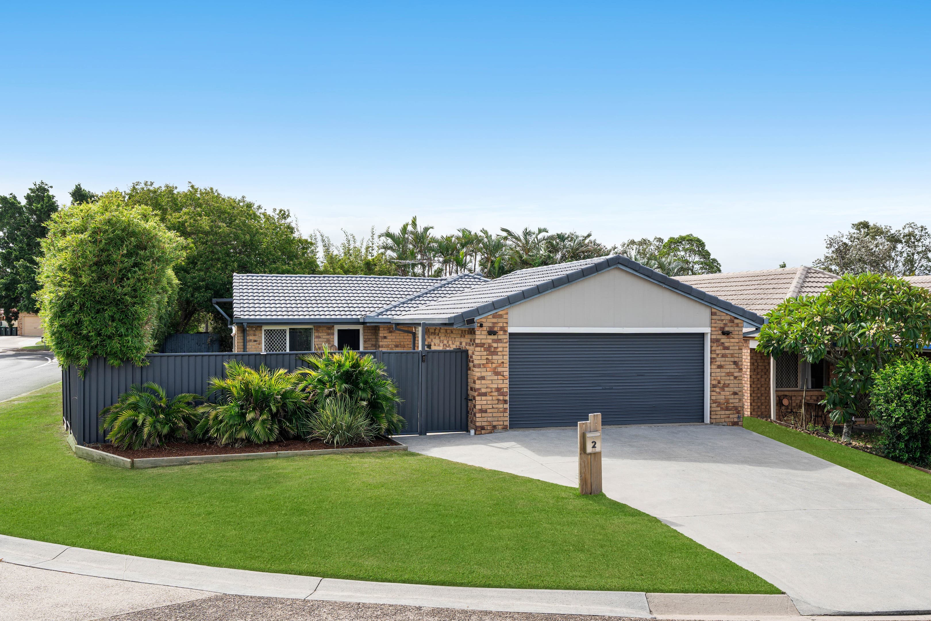 2 Monterey Circuit, Tingalpa, Tingalpa — photo 1 of 5