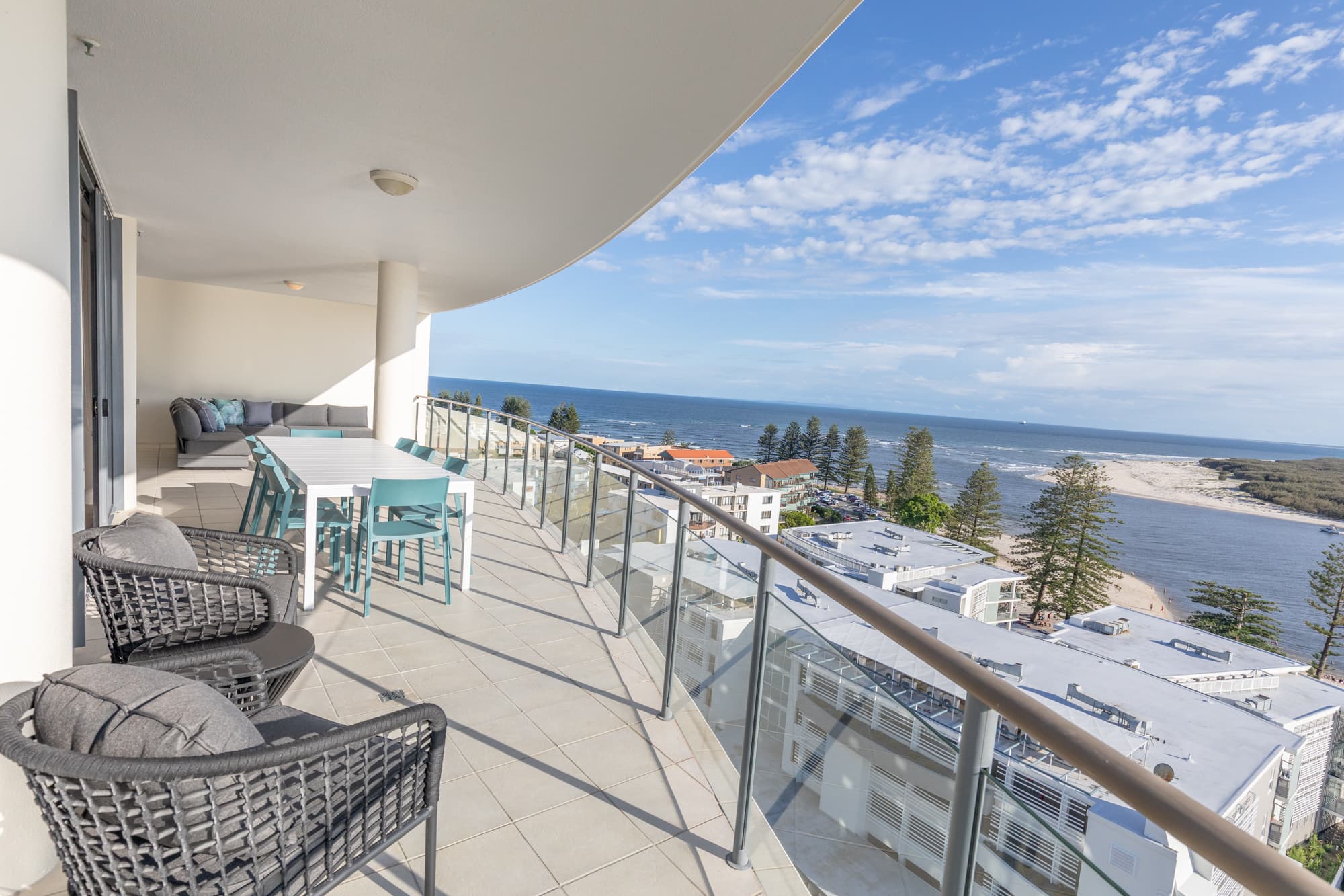 1101/17 Leeding Tce, Caloundra