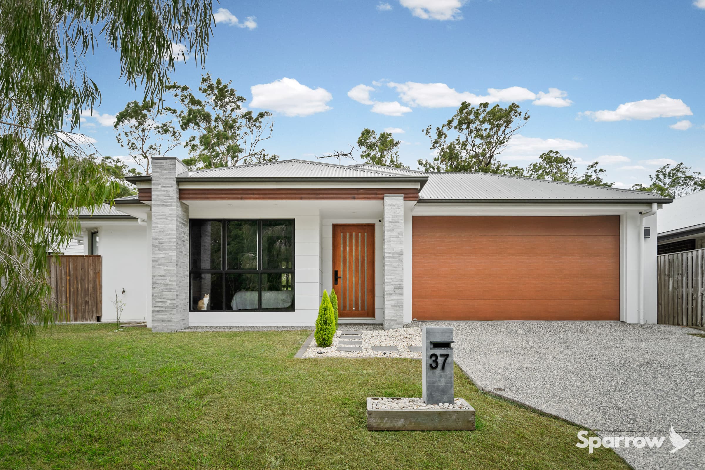 37 Enclave Drive, Bahrs Scrub - Image 1