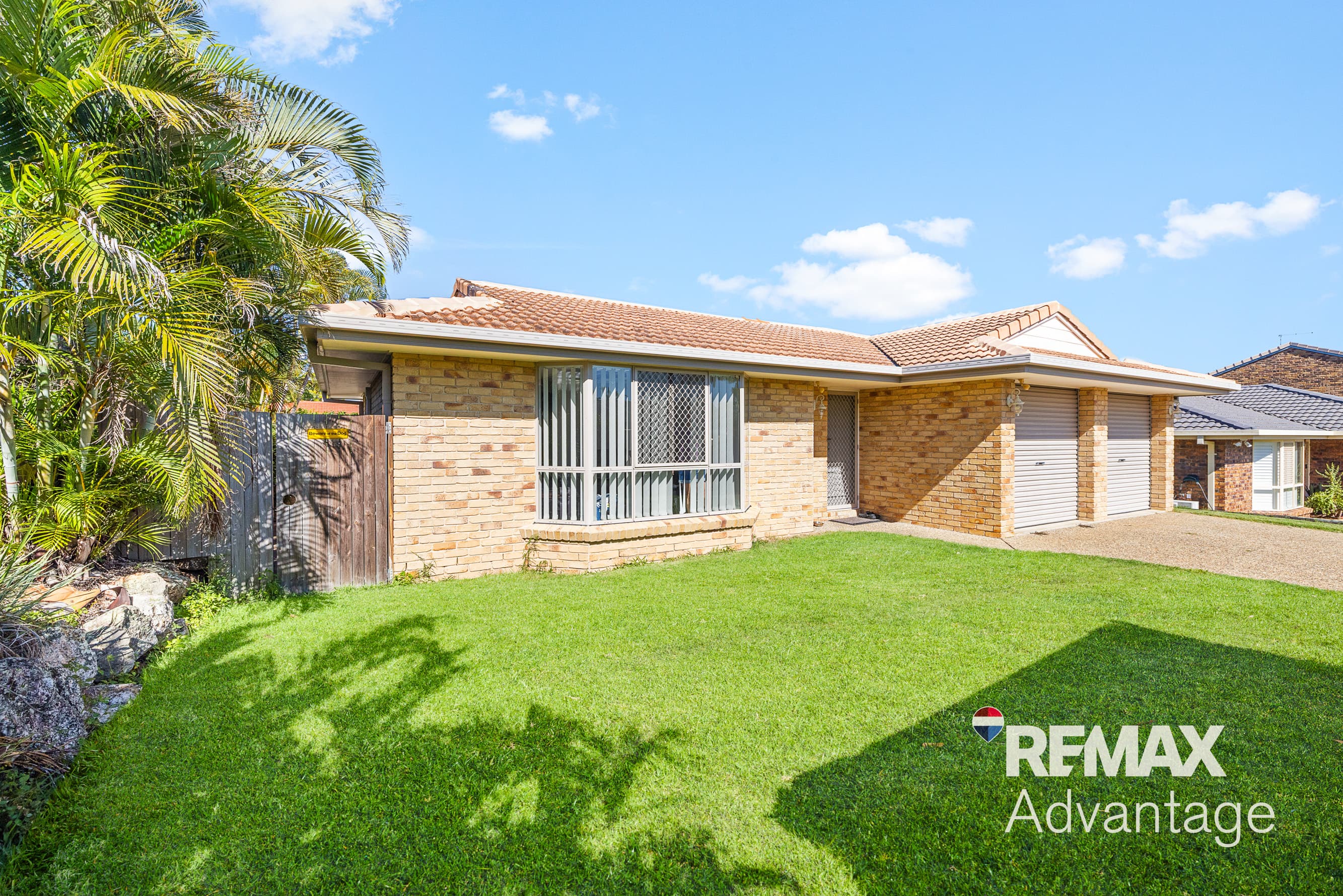 9 Moray Close, Manly West - Image 1