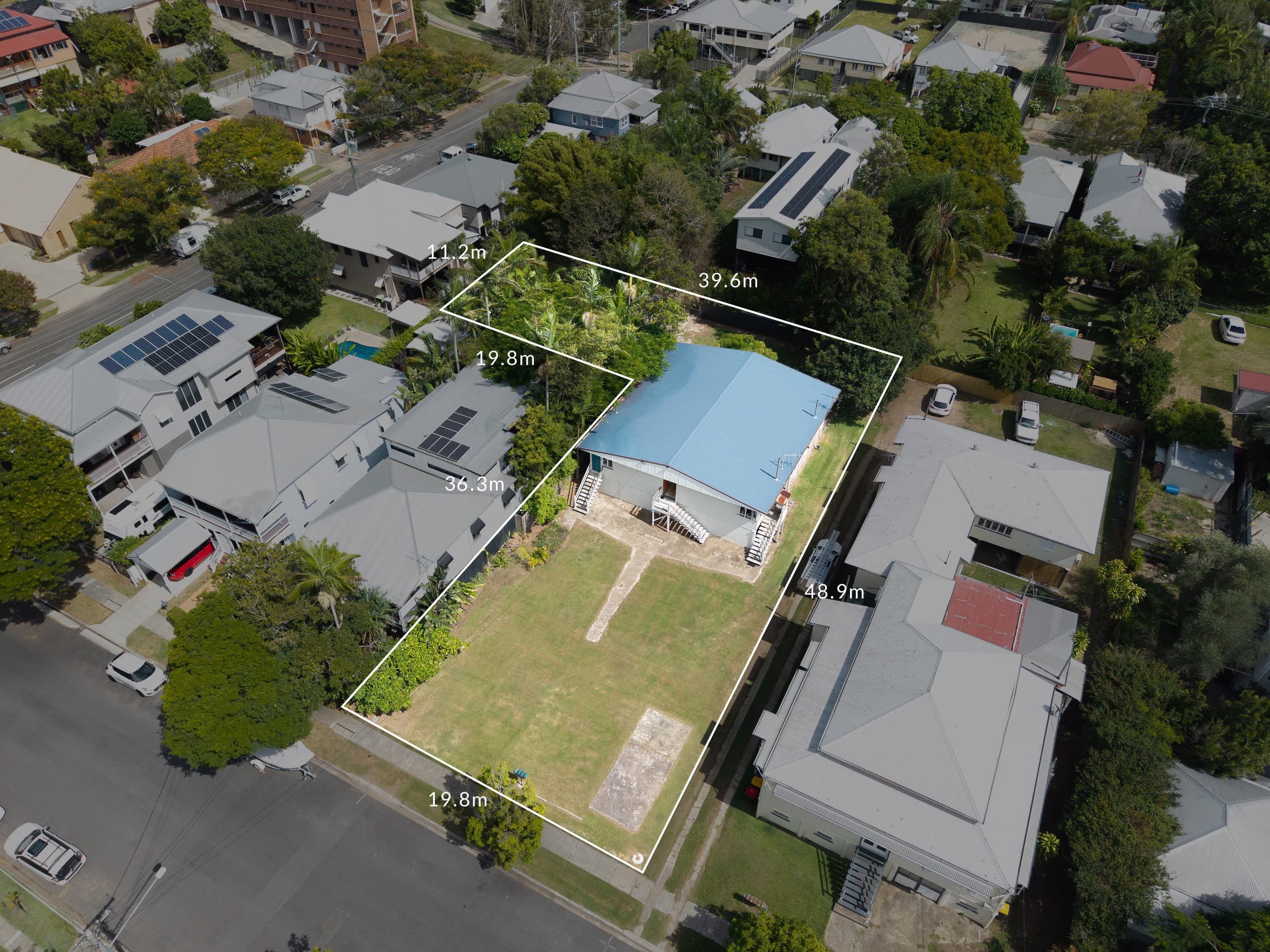 20 Sixth Avenue, Sandgate — photo 1 of 6