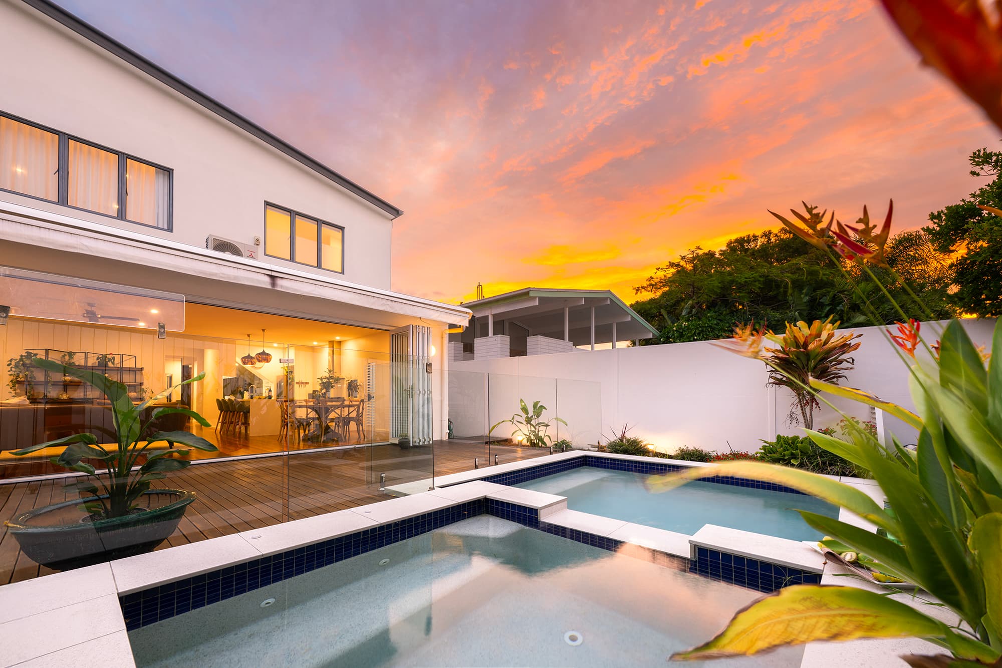 35 Alfred Street, Mermaid Beach — photo 1 of 5