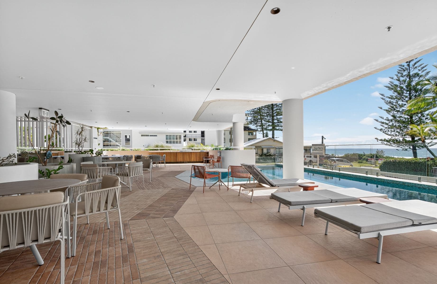 205/4 Seventeenth Avenue, Palm Beach — photo 1 of 5