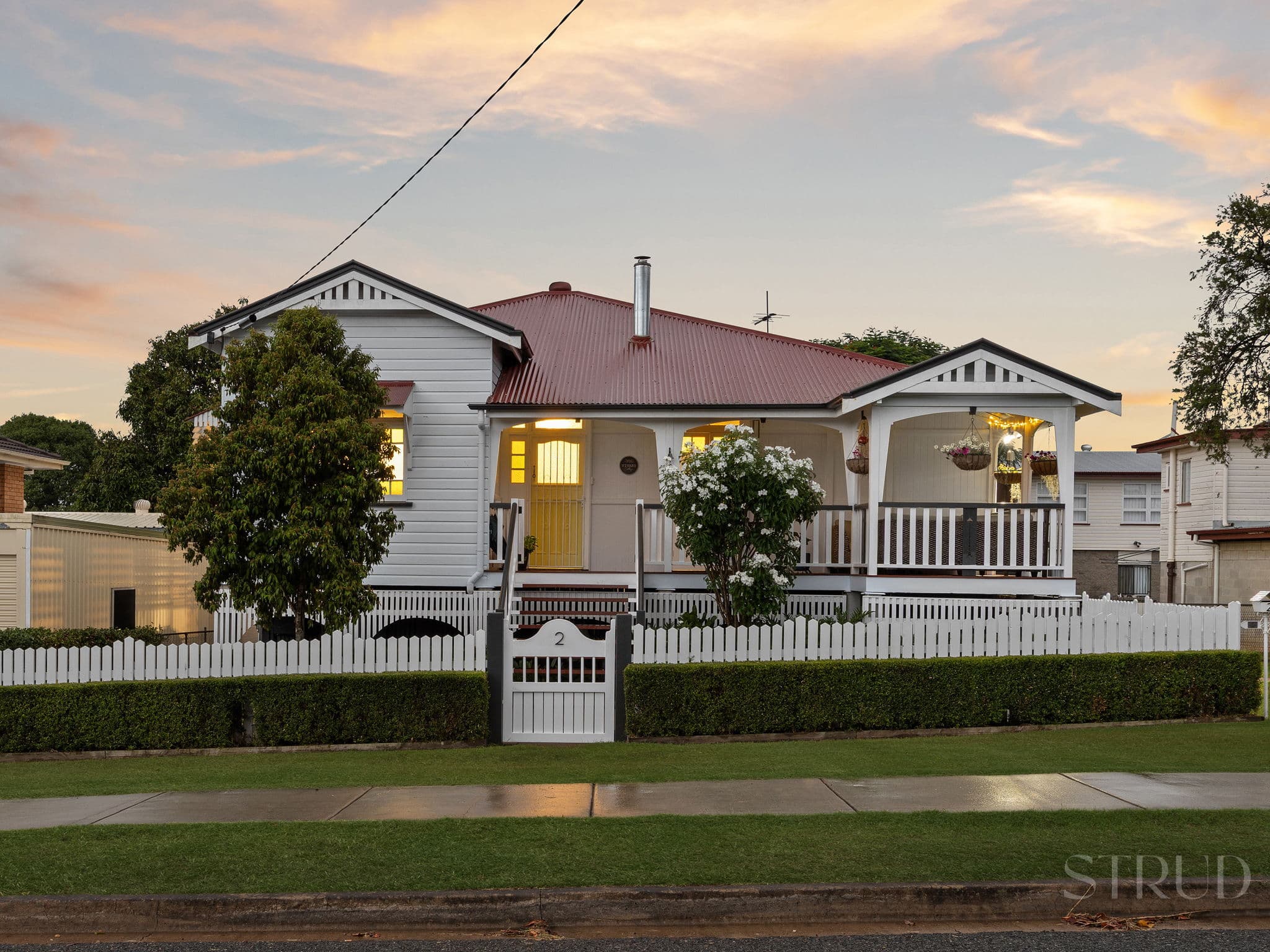 2 Sloman Street, Booval, Booval — photo 1 of 5