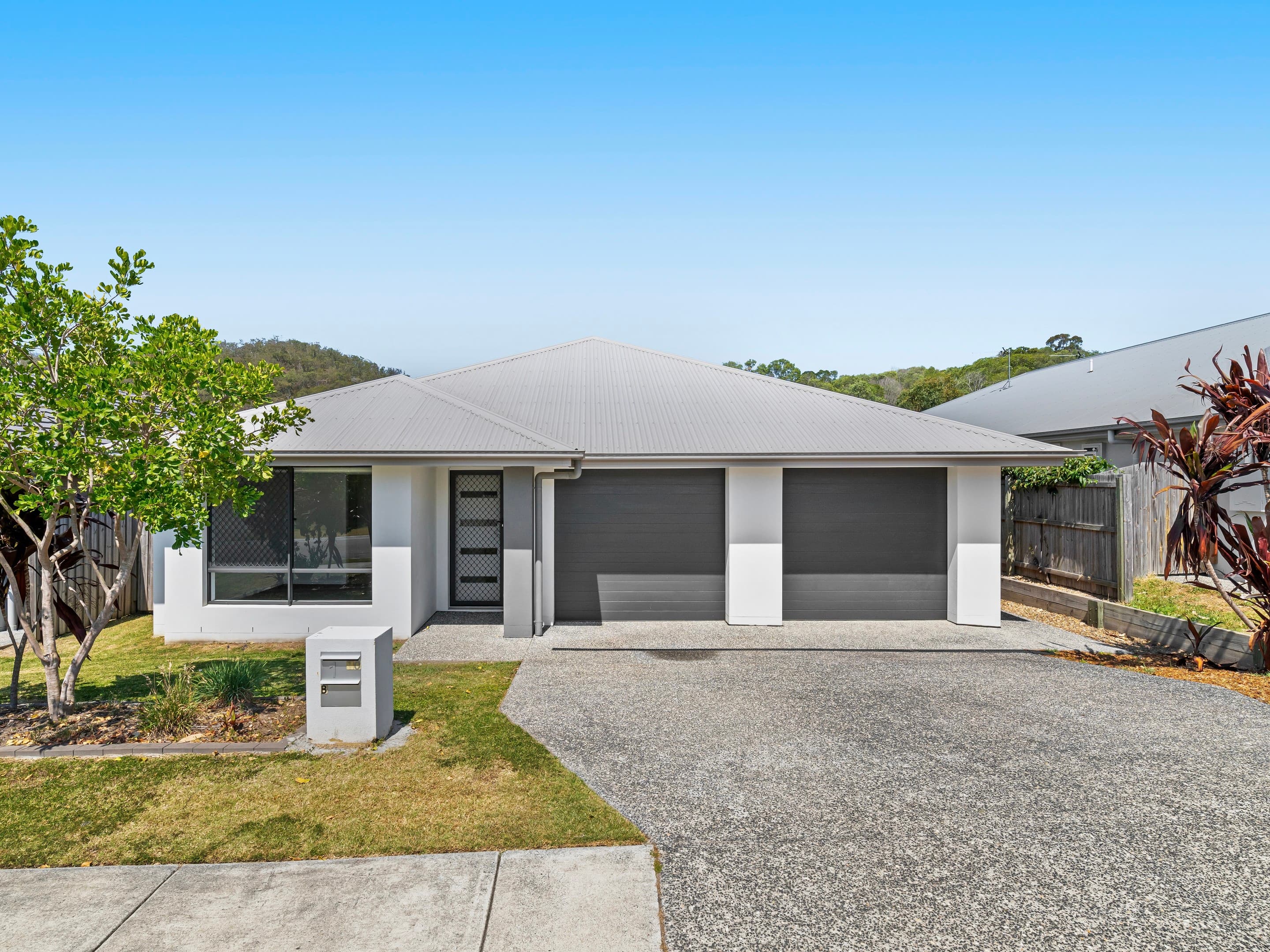 10 Roselea Avenue, Bahrs Scrub - Image 1