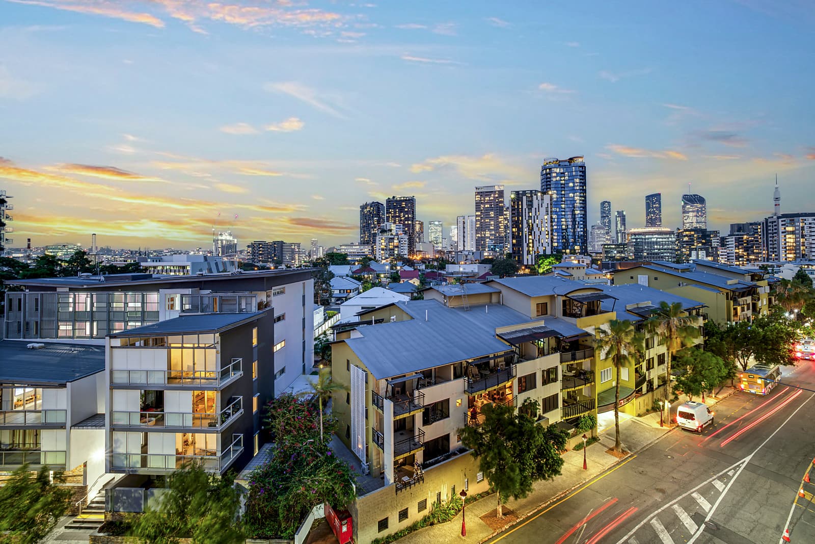 30402/21 Mollison Street, West End - Image 1