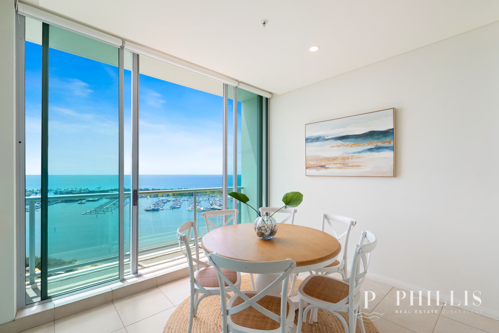 3104/1 Como Crescent, Southport - Image 1