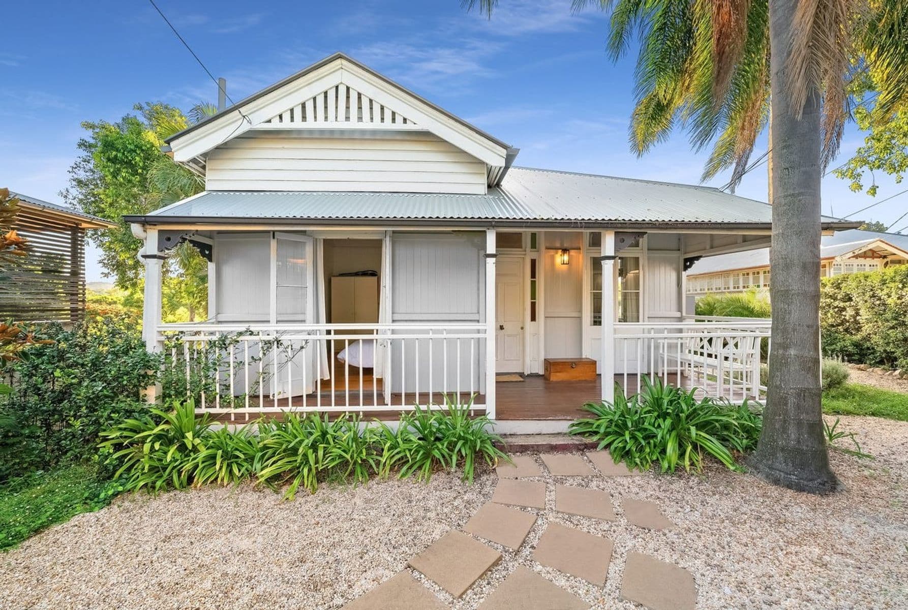 119A Jubilee Terrace, Bardon, Bardon — photo 1 of 5