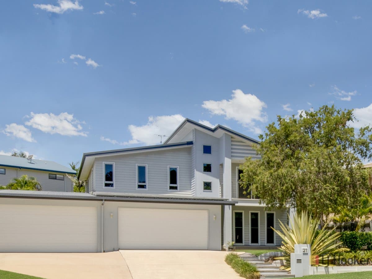 21 Lighthouse Drive, Boyne Island — photo 1 of 5
