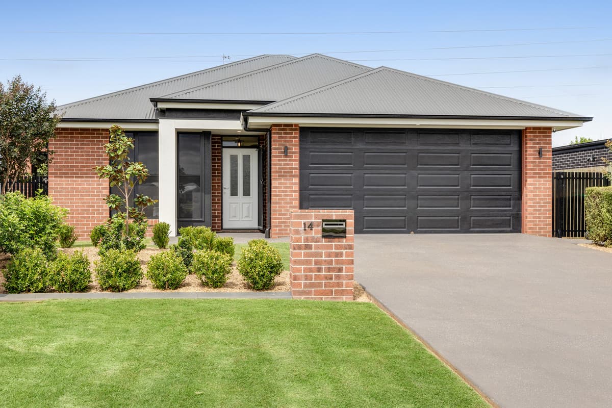 14 O'Neill Circuit, Kearneys Spring, Kearneys Spring — photo 1 of 5