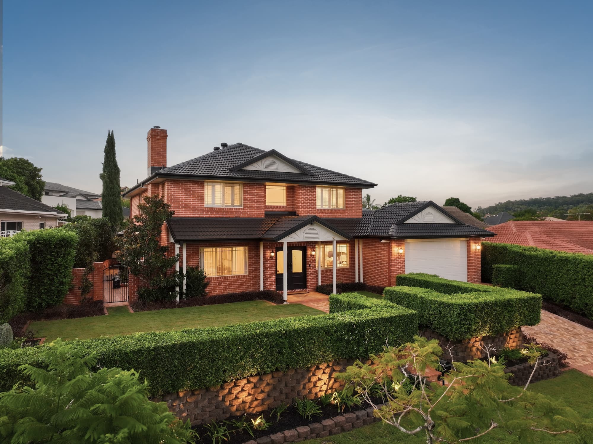 50 Holborn Crescent, Carindale — photo 1 of 5
