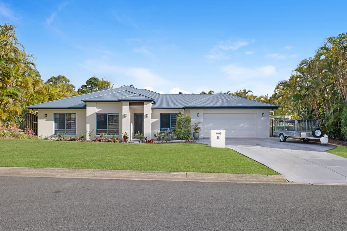 8 Huxley Court, Pacific Pines — photo 1 of 5