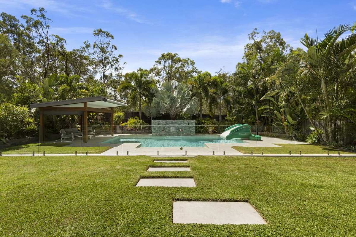 28 Fennessy Close, Wakerley - Image 1