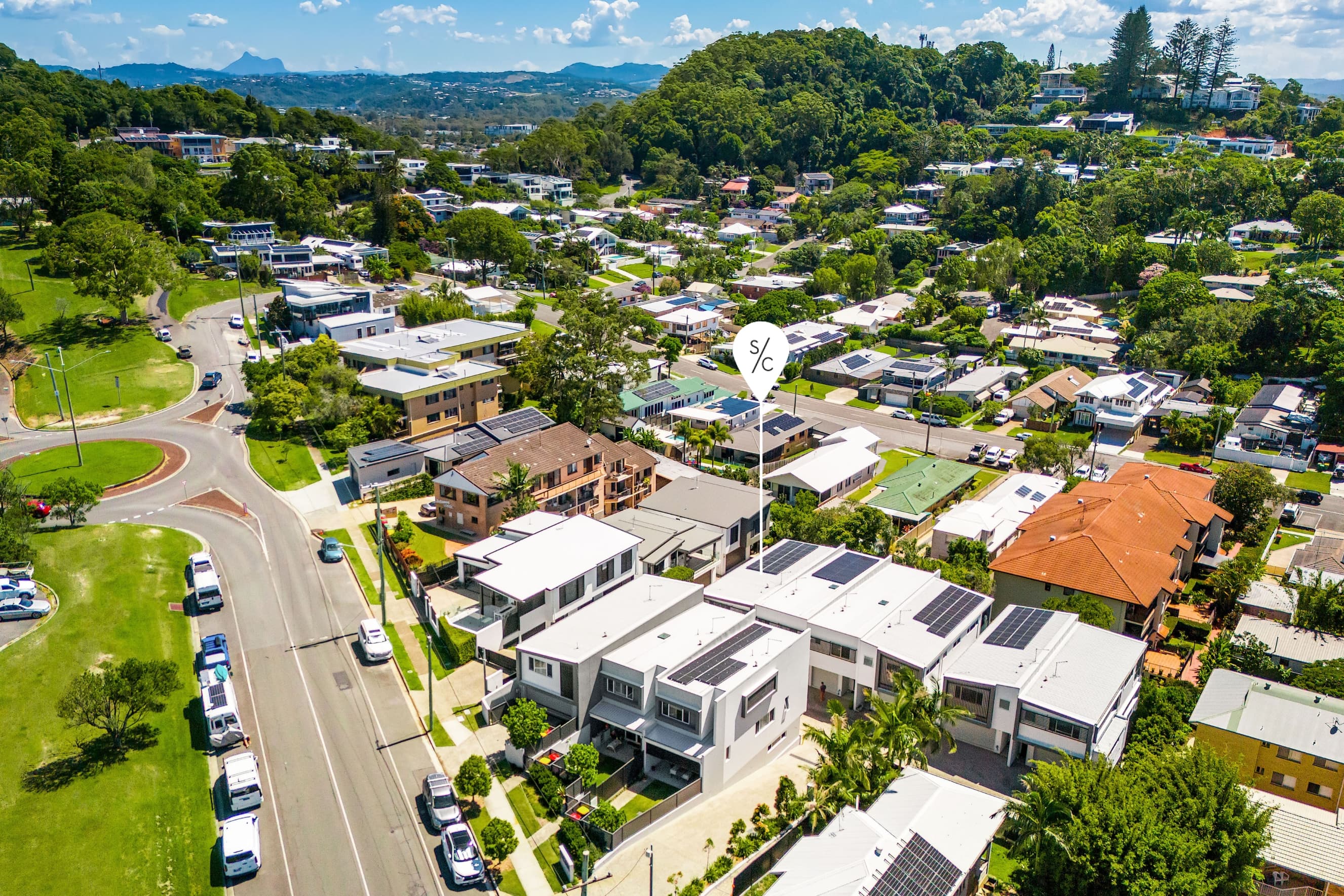 4/51 Dixon Street, Coolangatta - Image 1