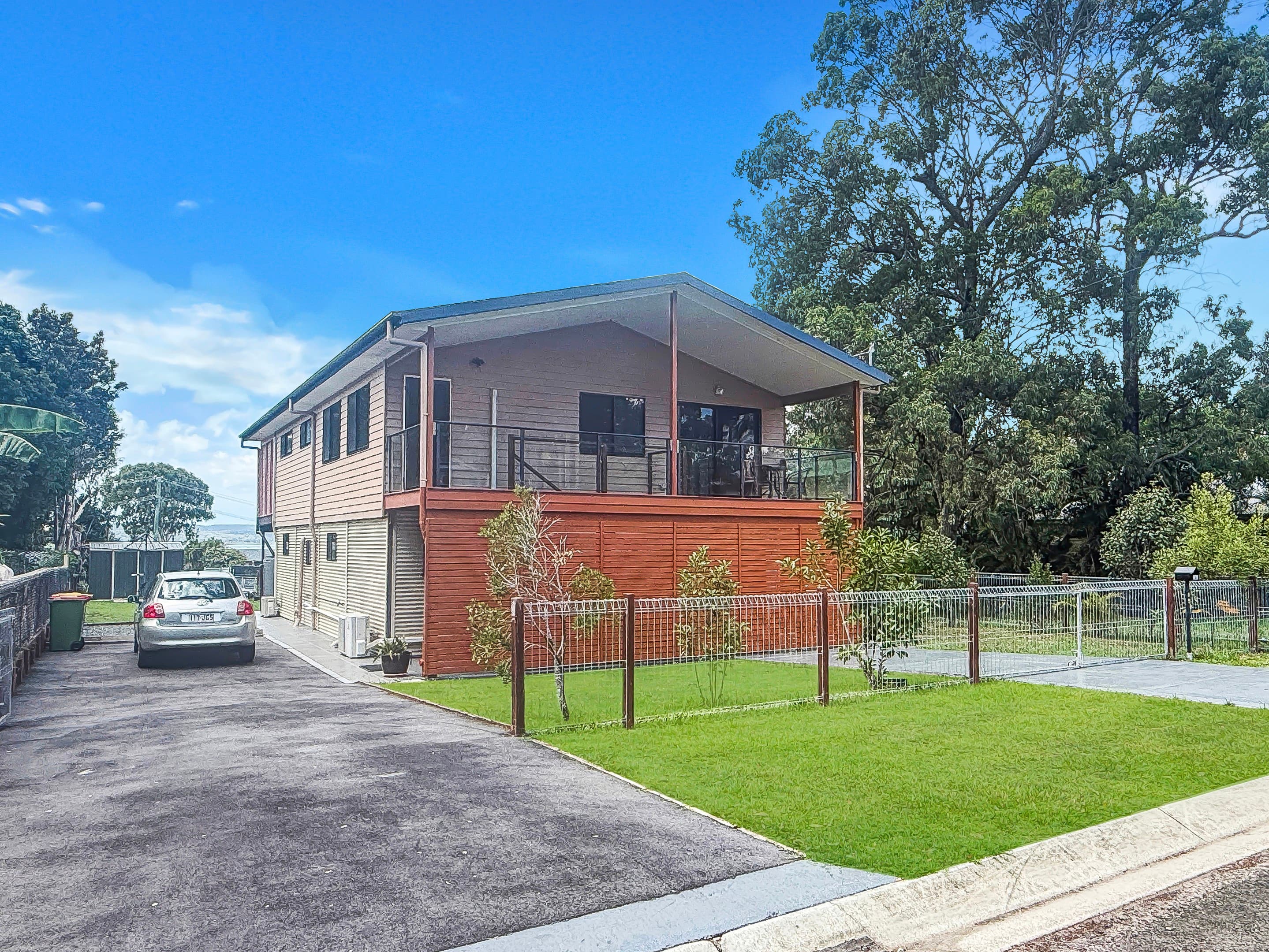 14 Alkira Street, Macleay Island - Image 1