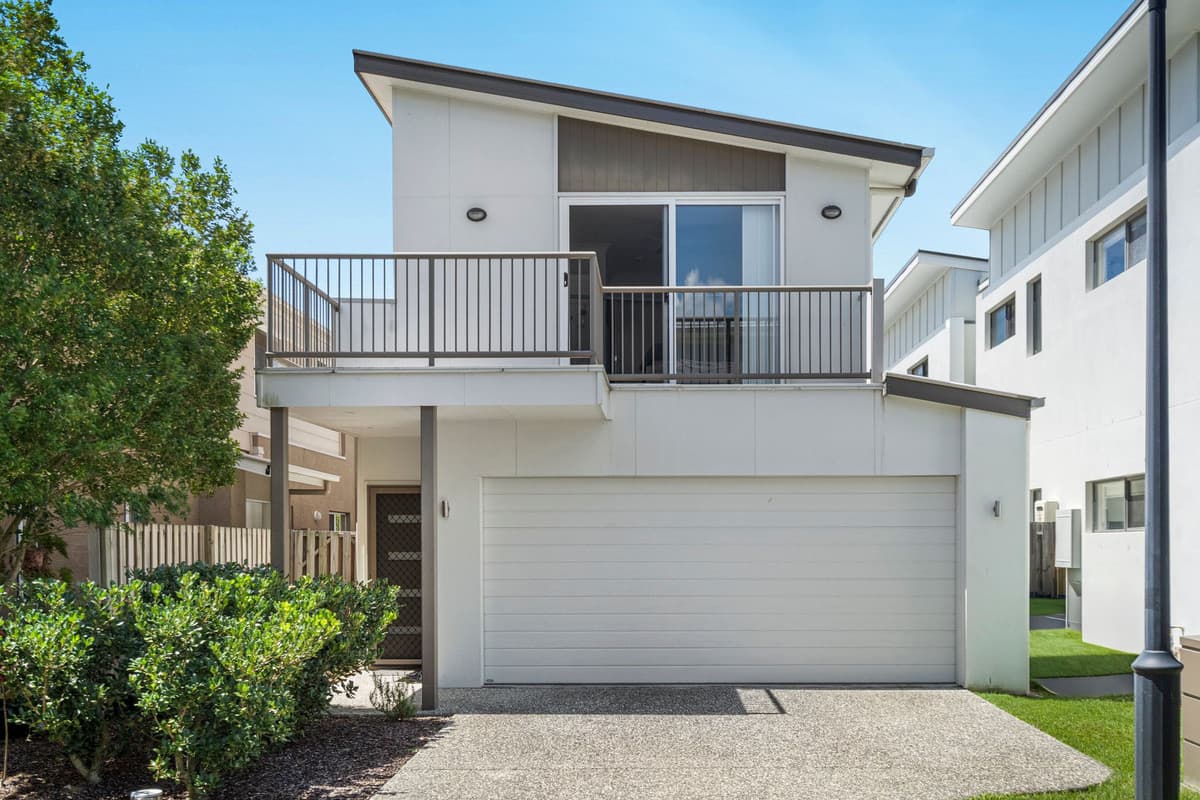 3 Tully Lane, Coomera, Coomera — photo 1 of 5