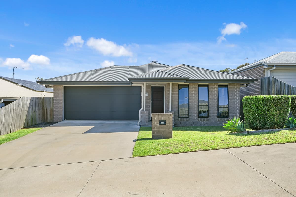 13 Diva Lane, Glenvale, Glenvale — photo 1 of 5