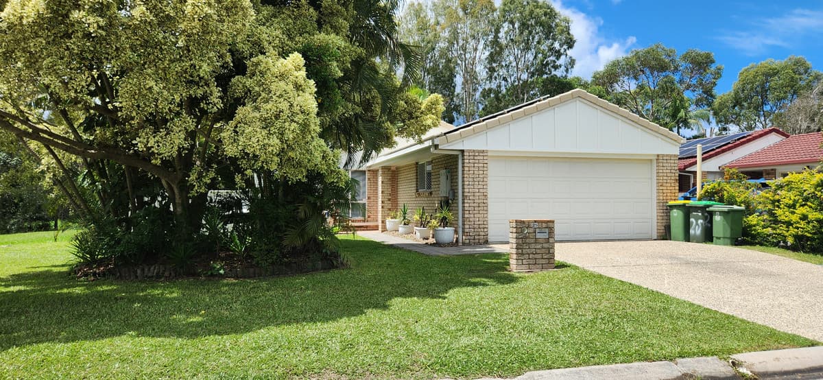25 Lakeshore, Little Mountain