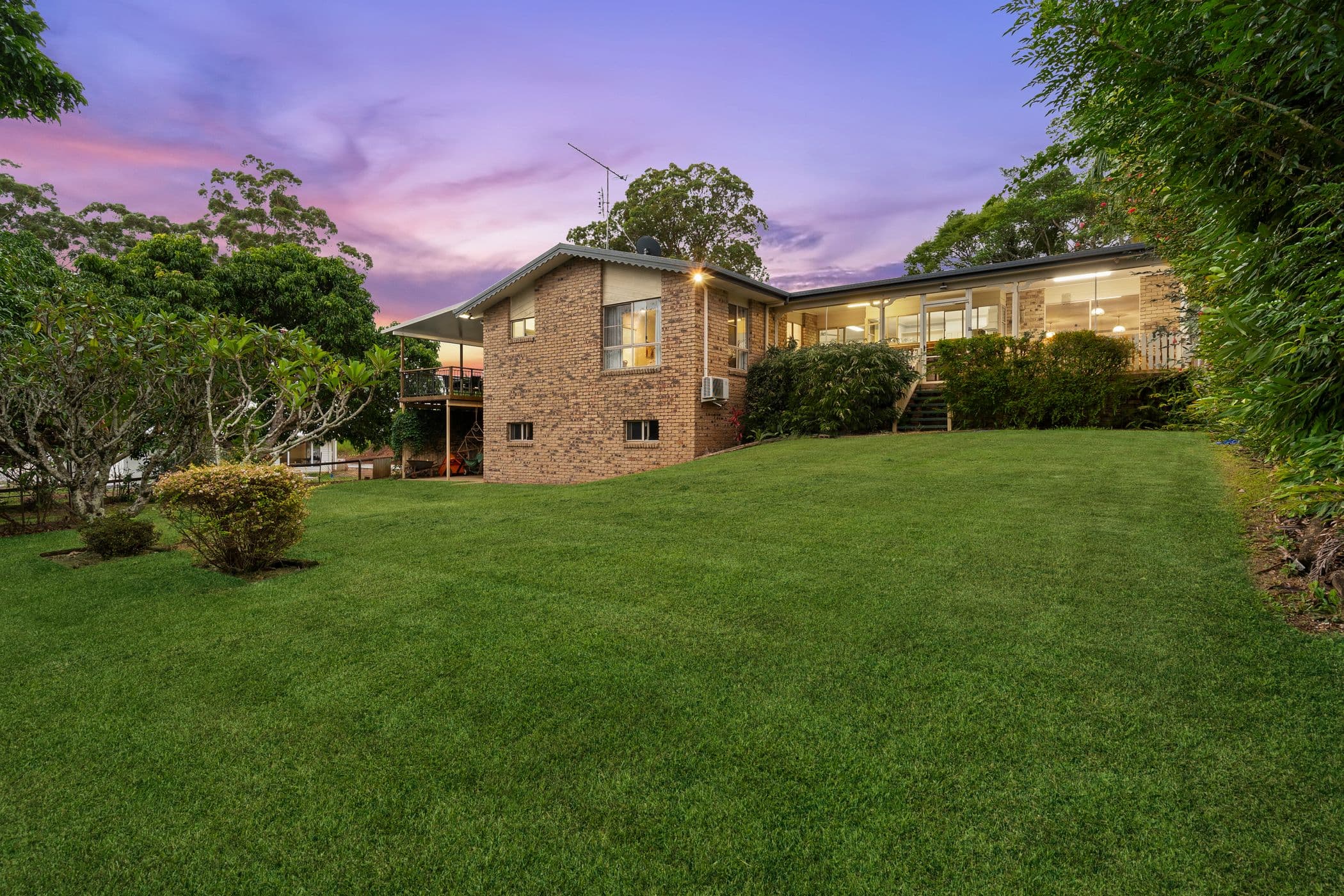 64 Upper Rosemount Road, Rosemount - Image 1