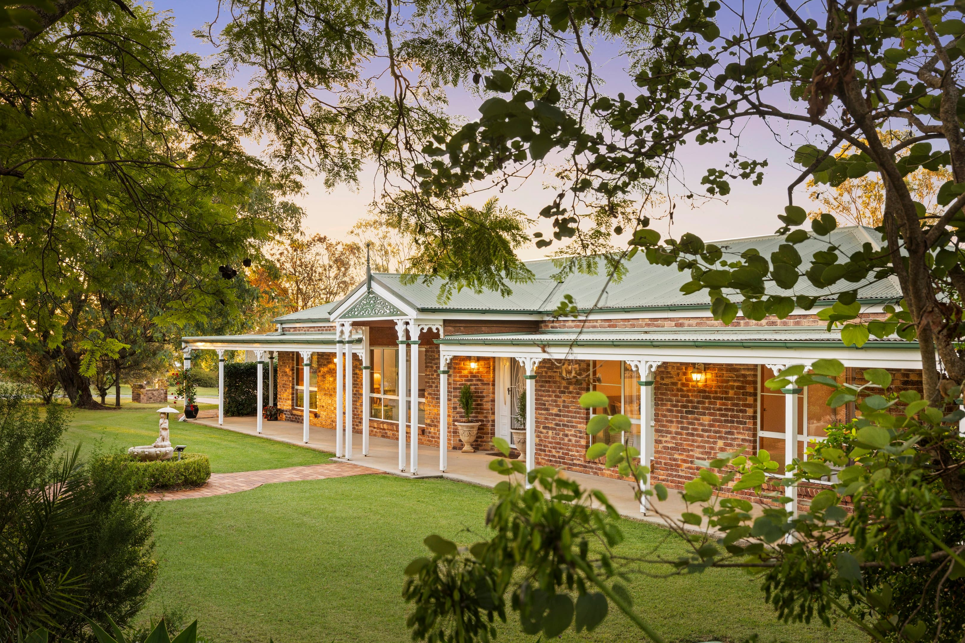 2 Maureen Court, Cotswold Hills - Image 1