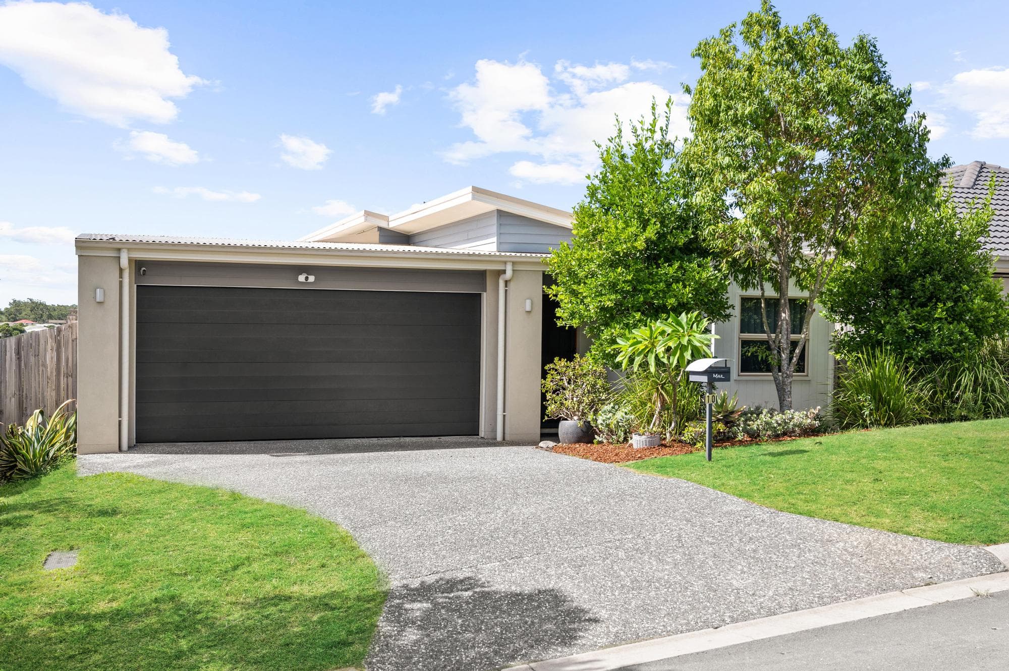 10 Zhang Street, Holmview - Image 1