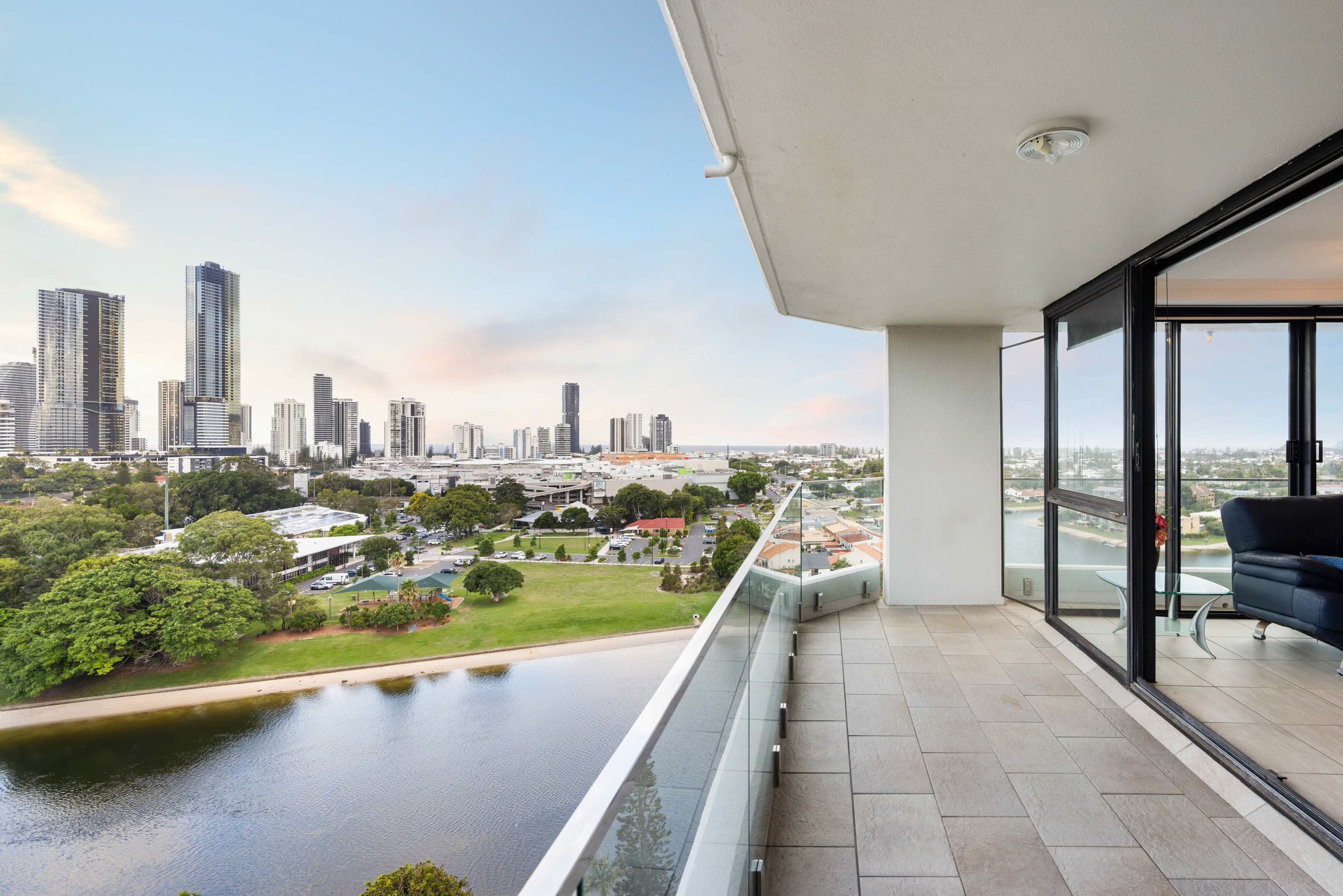 50/54 Hooker Boulevard, Mermaid Waters, Mermaid Waters — photo 1 of 5