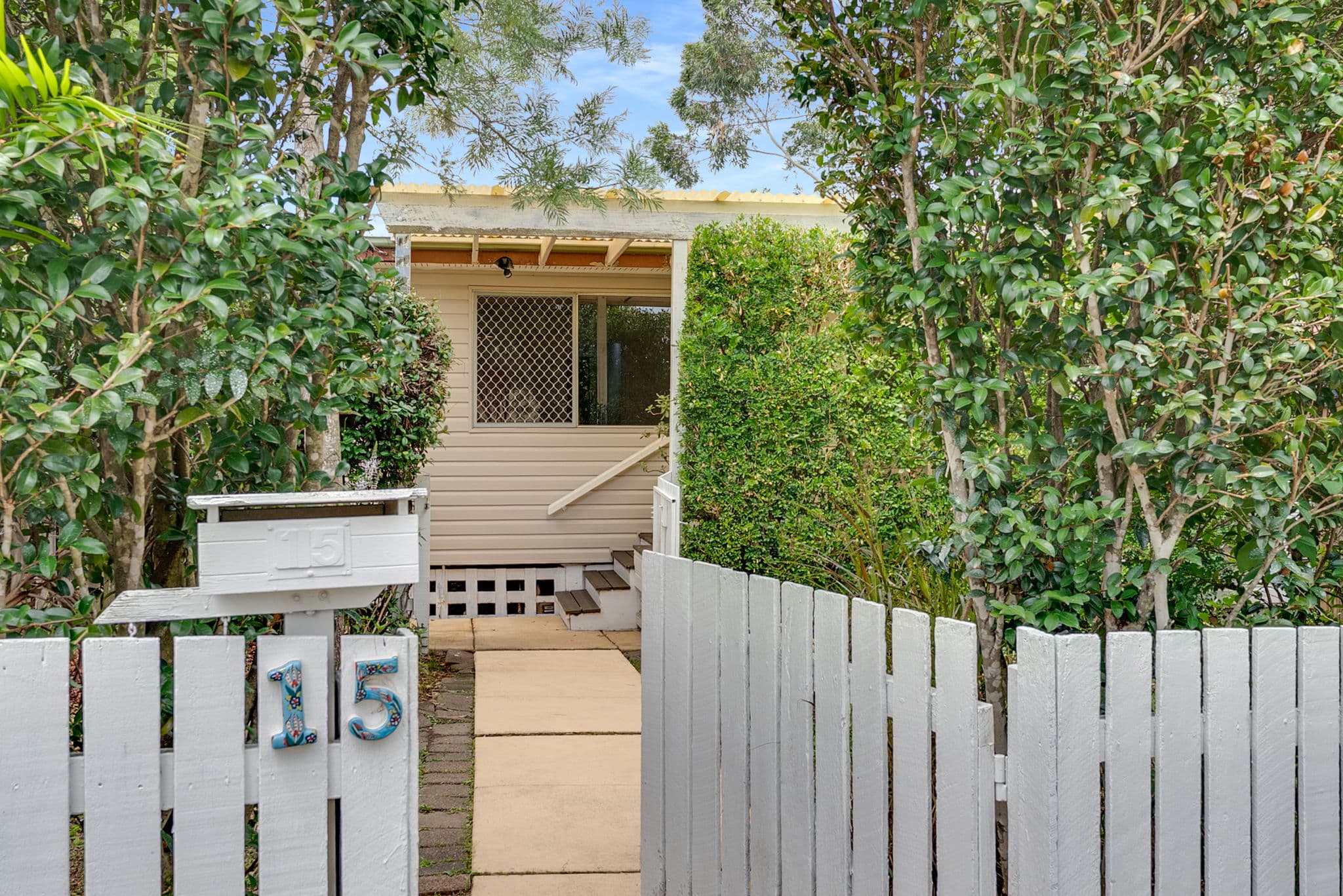 15 Joyal Street, Logan Central, Logan Central — photo 1 of 5