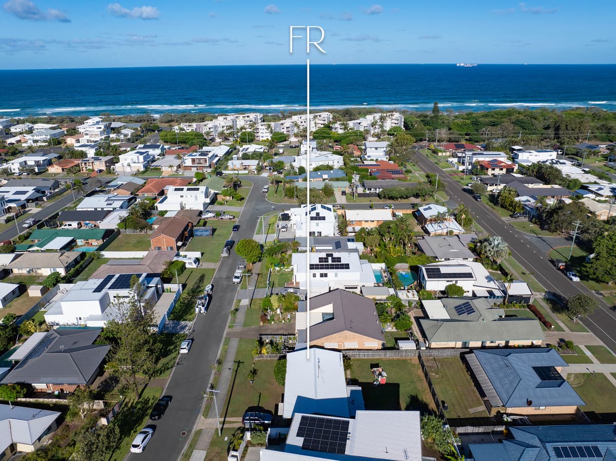 38 Malinya Drive, Buddina, Buddina — photo 1 of 5