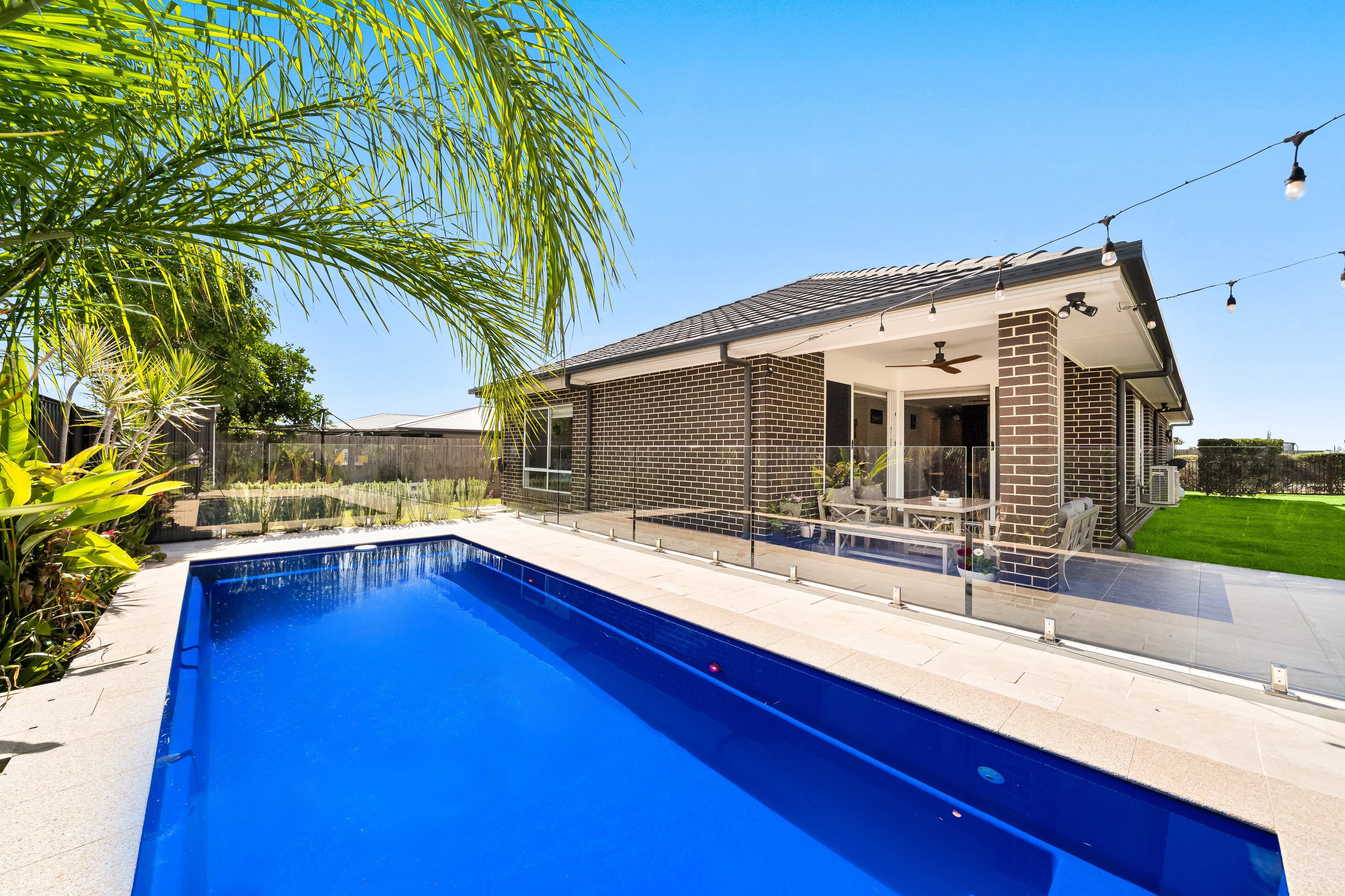 27 Ede Road, Collingwood Park — photo 1 of 5