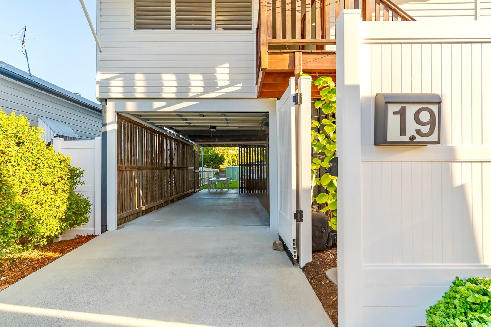 19 Thomas Street, Kangaroo Point - Image 1