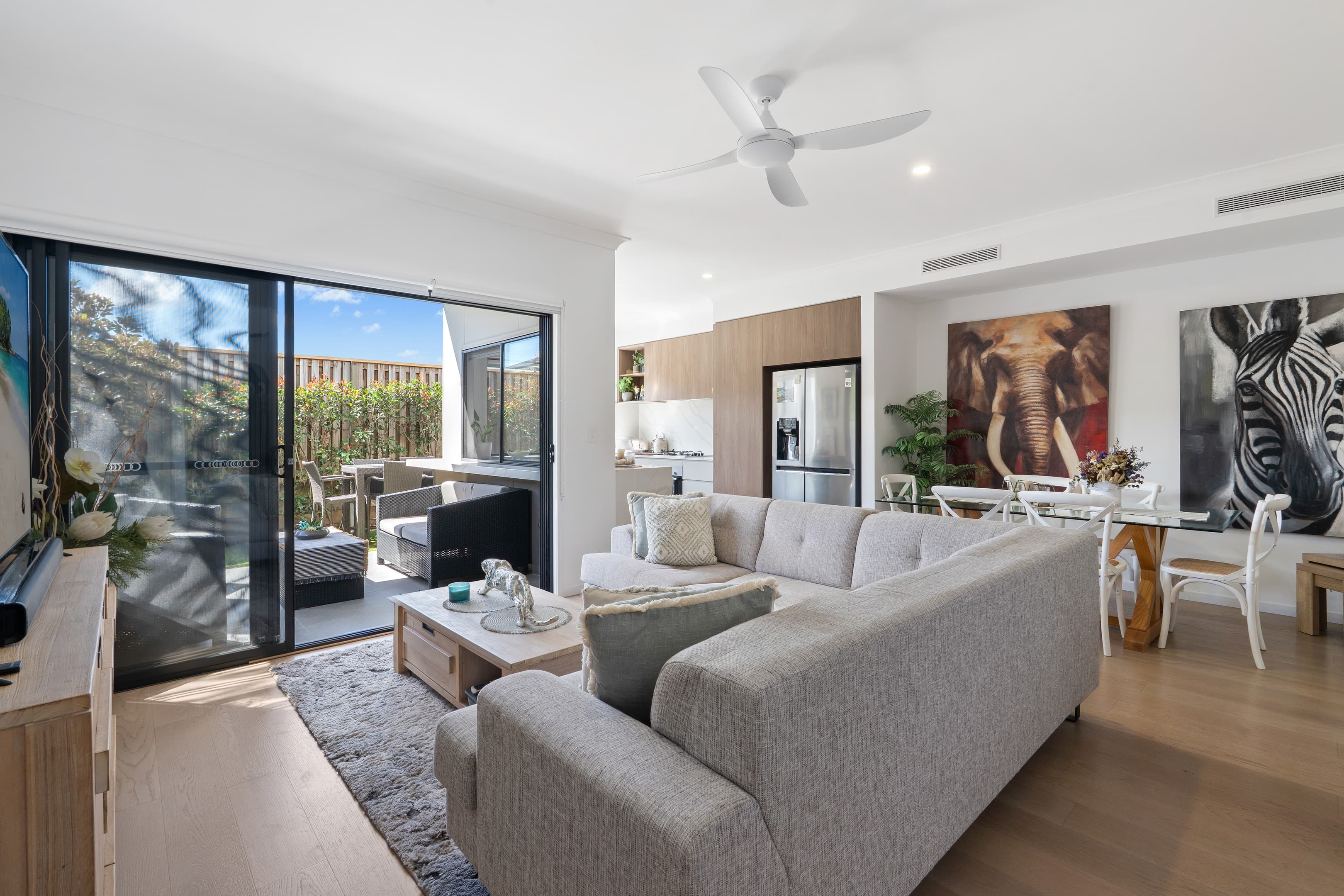 21/72 Palladium Boulevard, Hope Island — photo 1 of 5