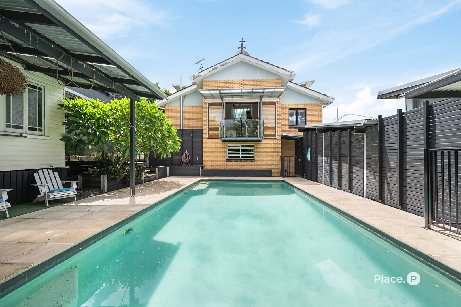 37 Ross Street, Woolloongabba - Image 1